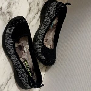 Skechers Microburst Black Multi Ballet Flat Cooled Memory Foam Comfort Shoes